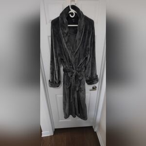 Elegant Charcoal Women's Robe